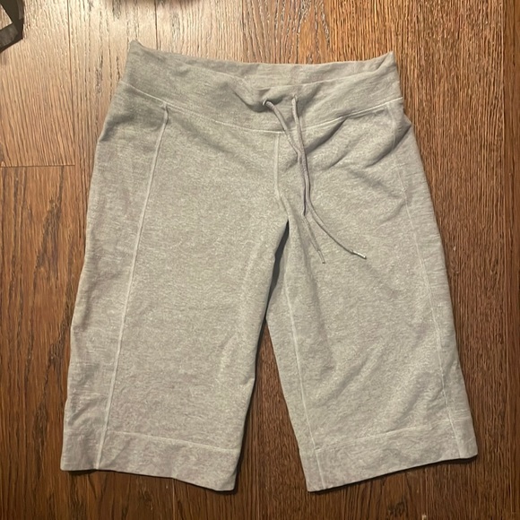 Wide Leg LuLu Capri - Picture 1 of 4